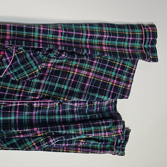 Joyspun XL green and pink plaid button down long sleeve shirt - Picture 2 of 7